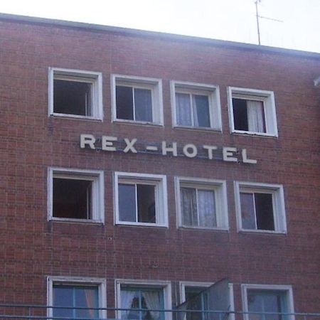 Rex Hotel Maubeuge Bagian luar foto